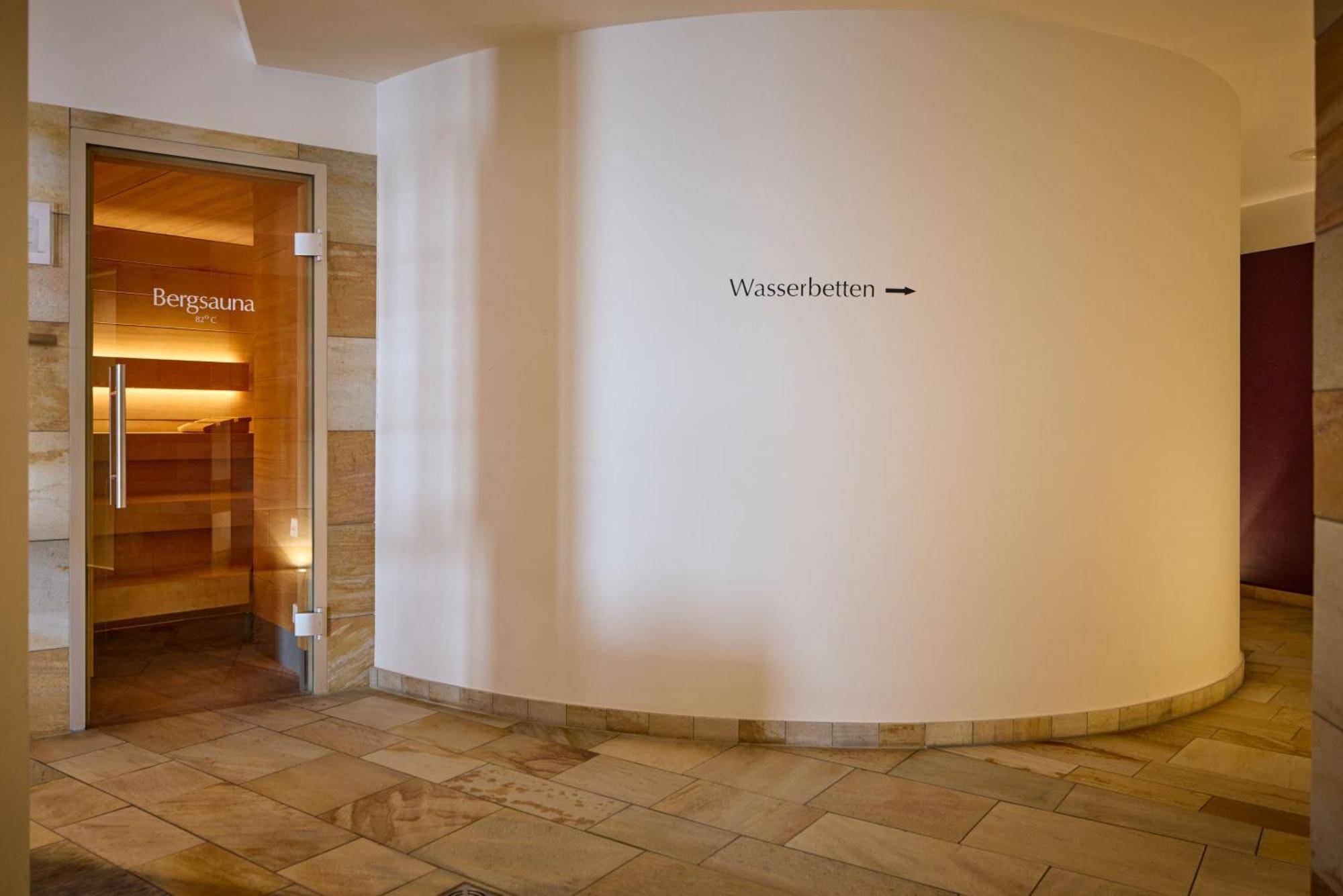 Wellness Hotel Stoos Bagian luar foto